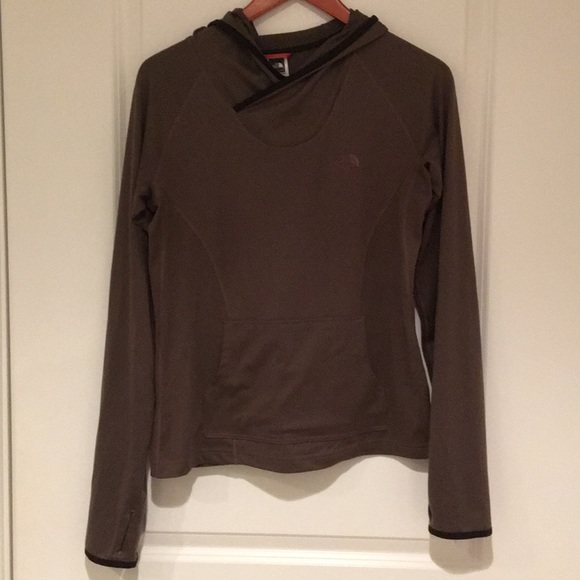 The North Face Hoodie - Picture 3 of 5